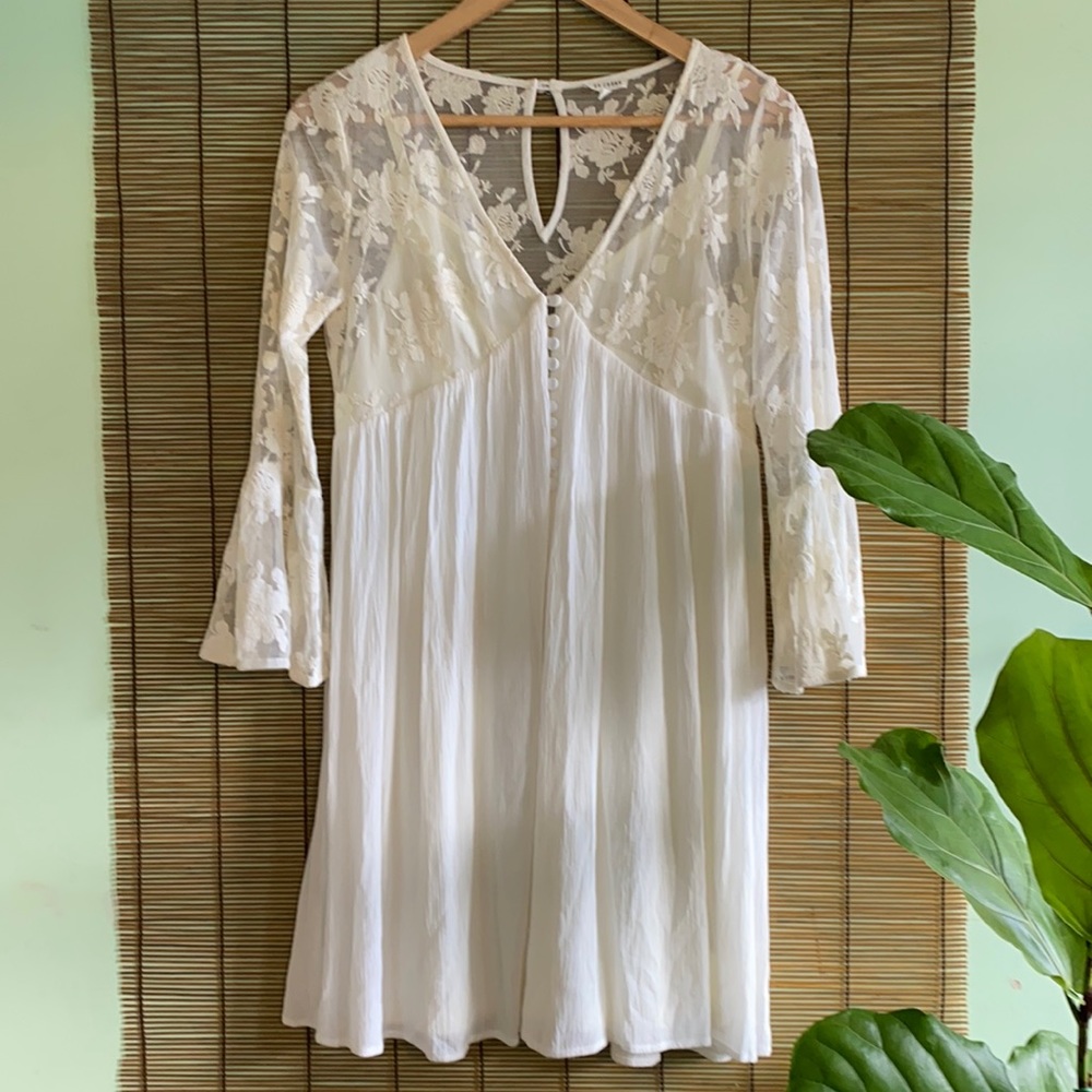 En Creme Dress
